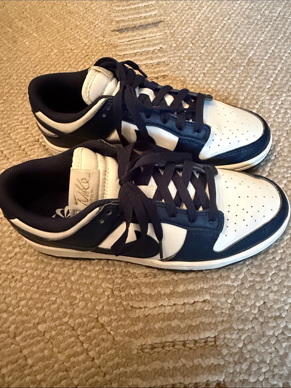 Nike Women's Low-Top Sneakers - Navy and White
